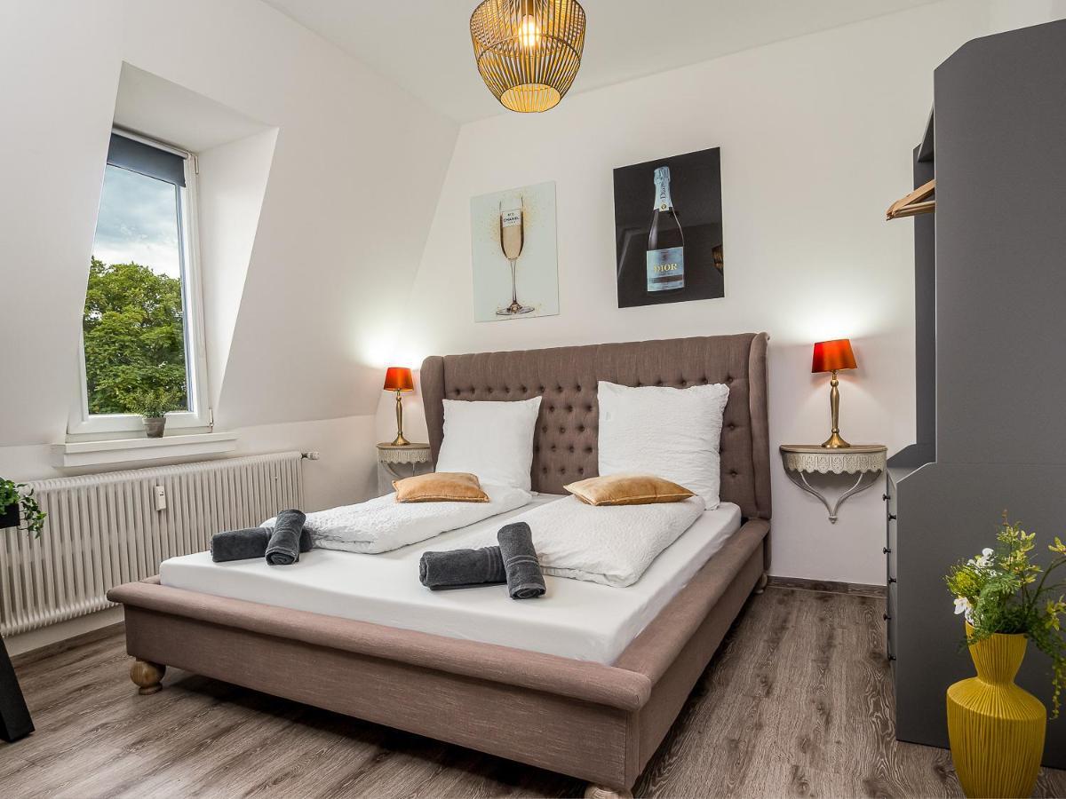Fabelhafte Apartments Zum Wohlfuehlen Mit Junik Apartments Duisbourg Extérieur photo